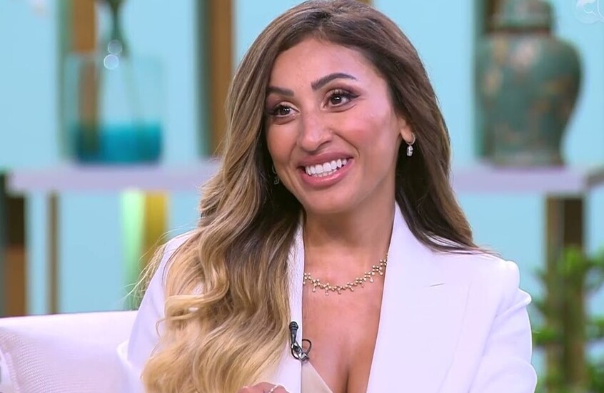 <strong>دينا الشربيني</strong>
