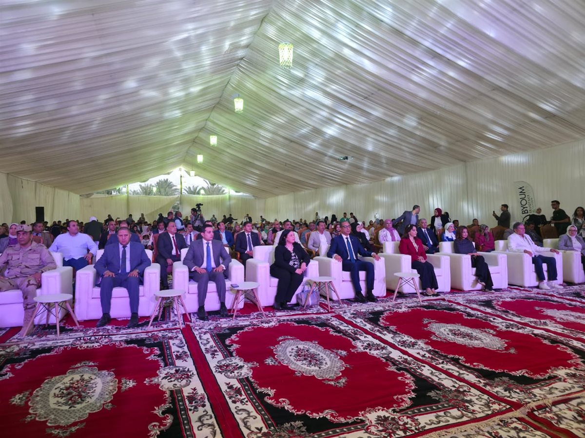 <strong>افتتاح مهرجان تونس للخزف والحرف اليدوية</strong>