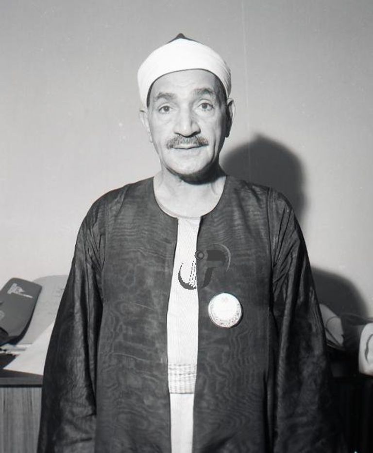 <strong> الشيخ طه الفشني</strong>