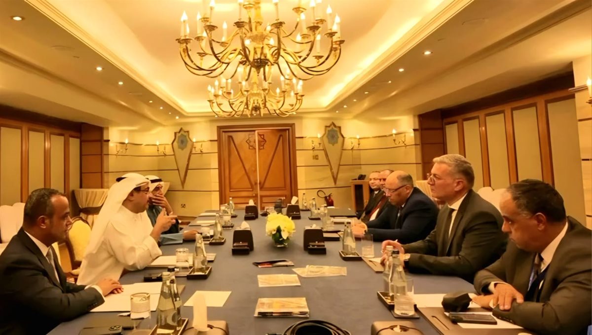 اللقاء