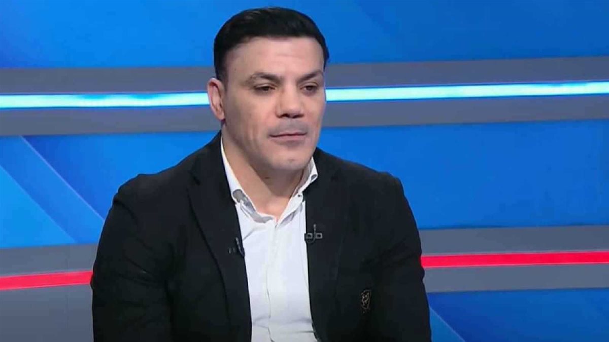 <strong>عمرو زكي</strong>