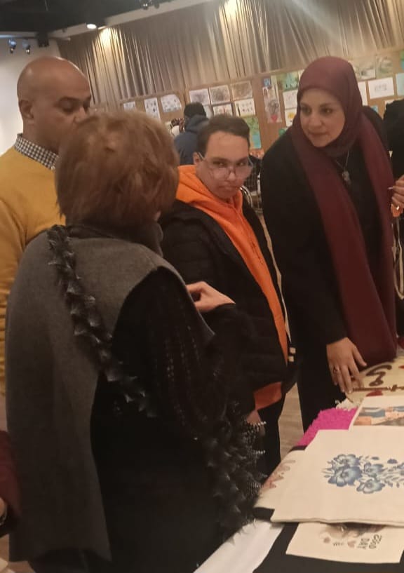 <strong>ونكمل فرحتنا</strong>