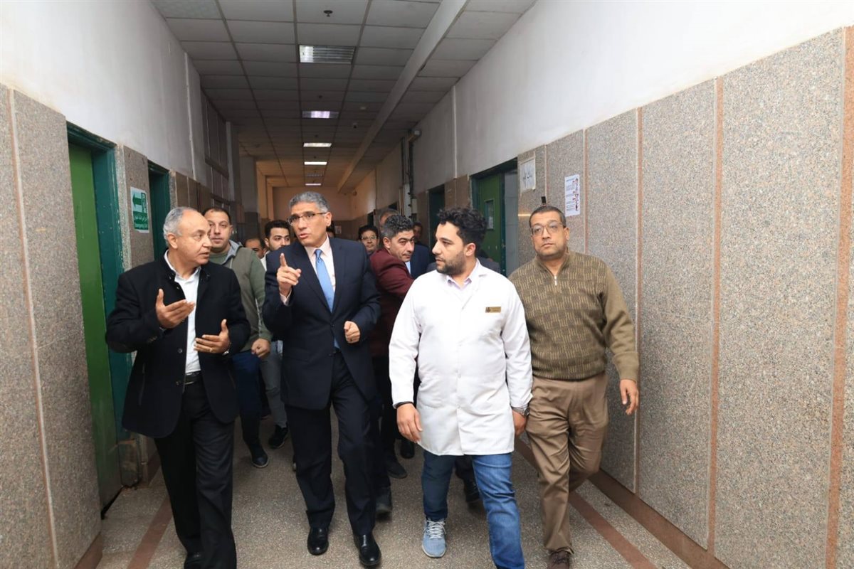 محافظ الجيزة يفتتح قسم رعاية المخ والأعصاب بمستشفى الوراق