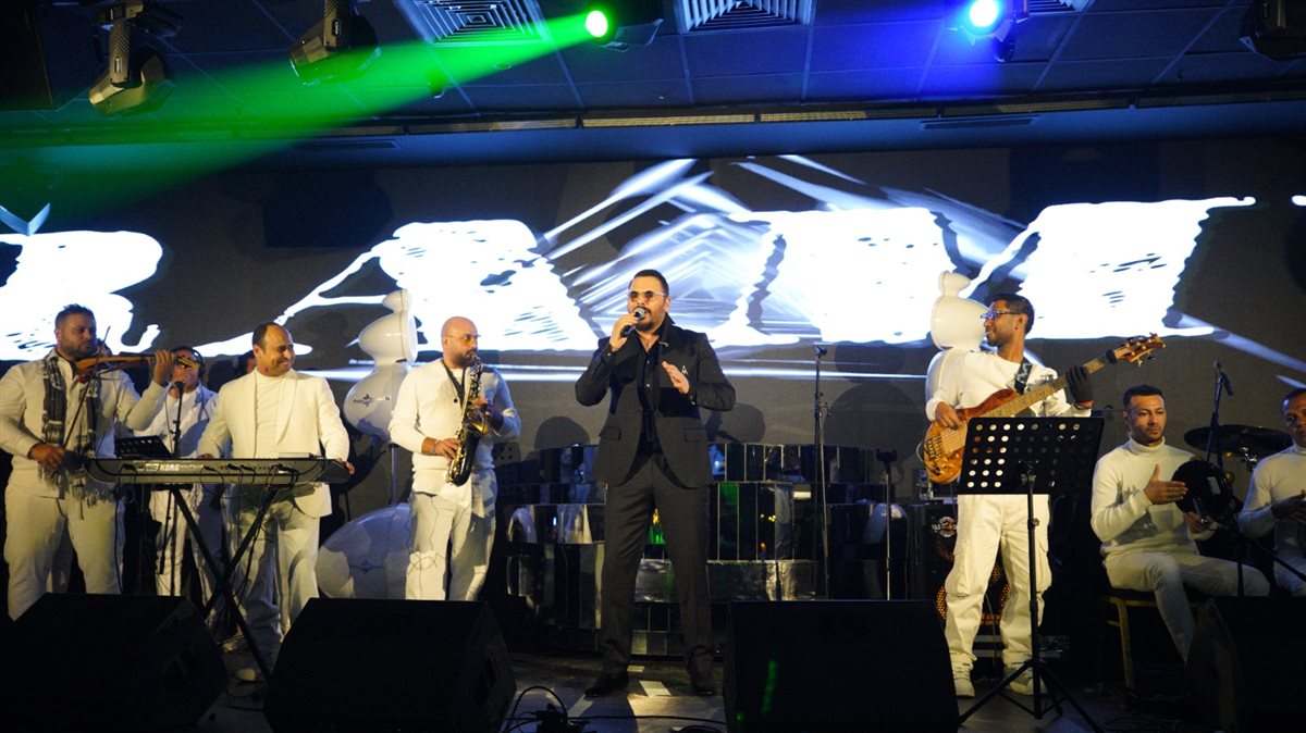 <strong>رامي عياش</strong>
