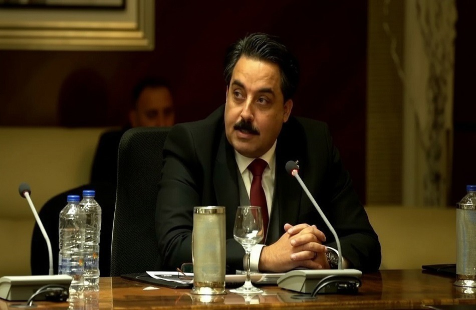 <strong>محمود</strong>