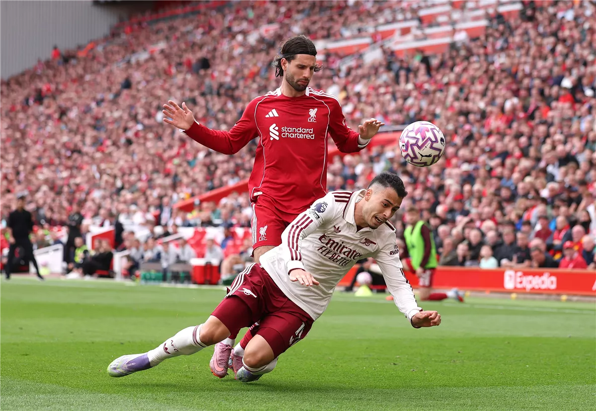ارسنال ضد ليفربول