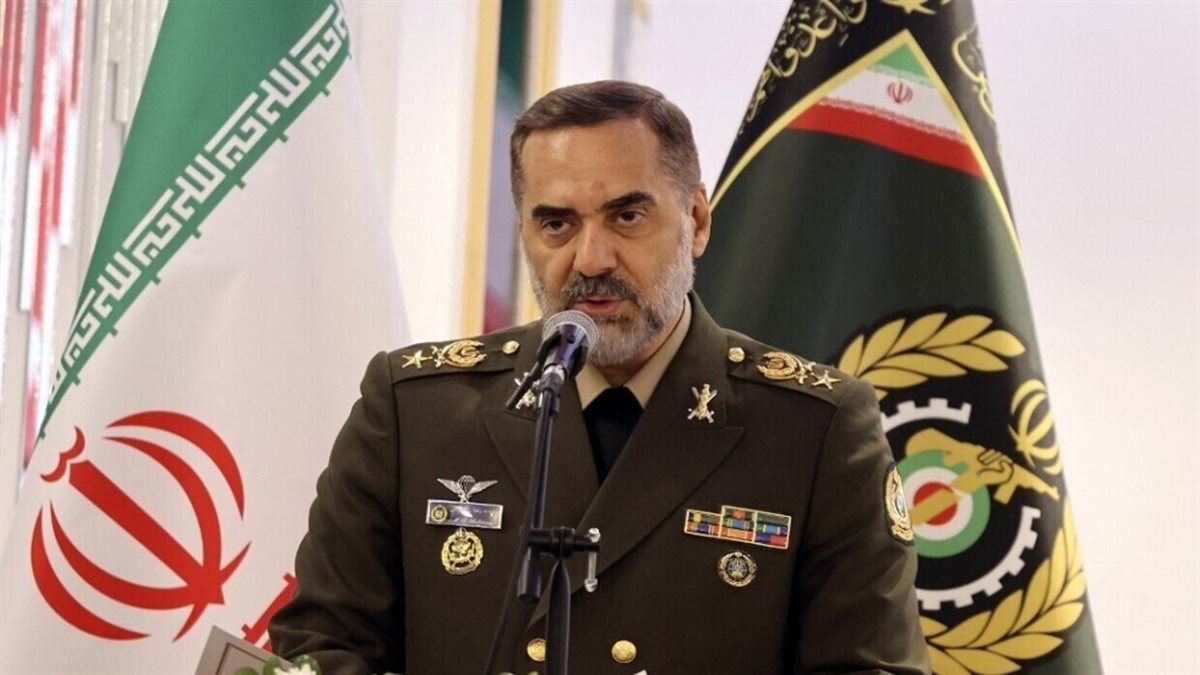 وزير دفاع إيران&nbsp;