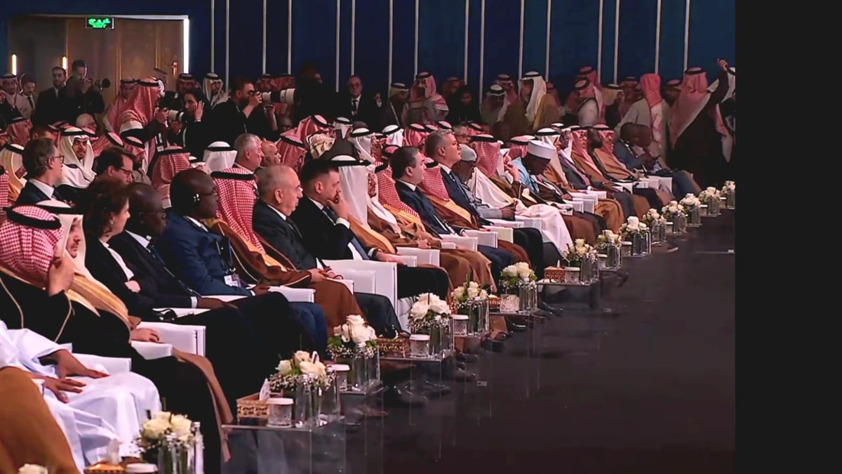 وزير البترول