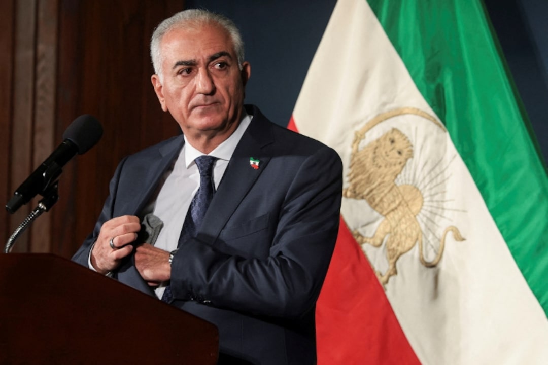 المعارض الإيراني رضا بهلوي