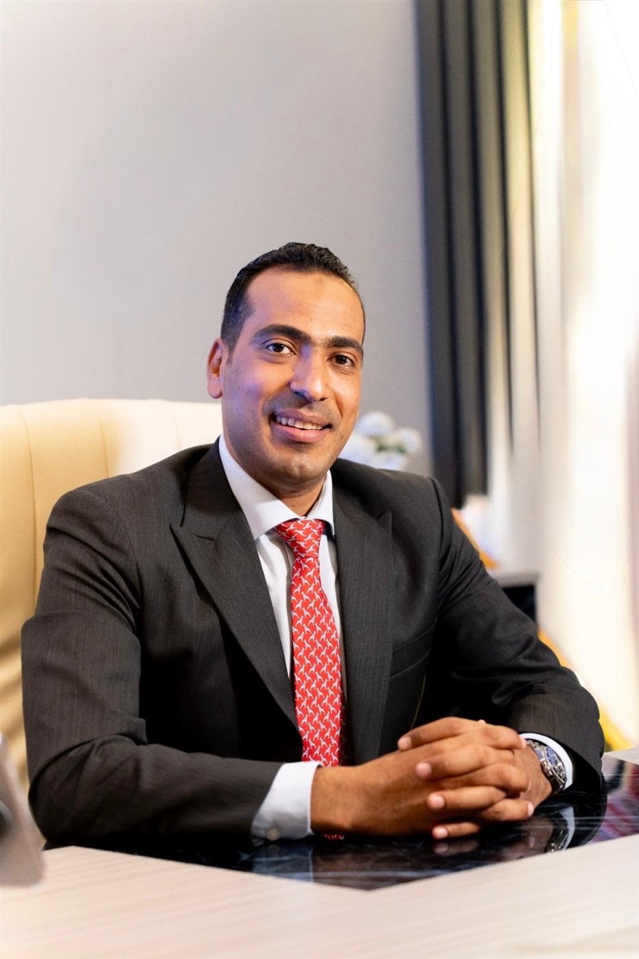 <strong>&nbsp;محمود حسين طاهر</strong>