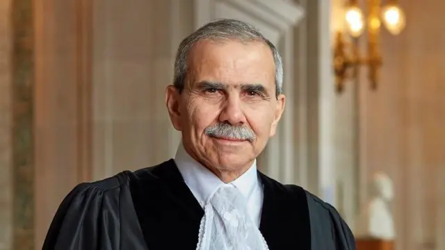 <strong>رئيس الحكومة اللبنانية</strong>
