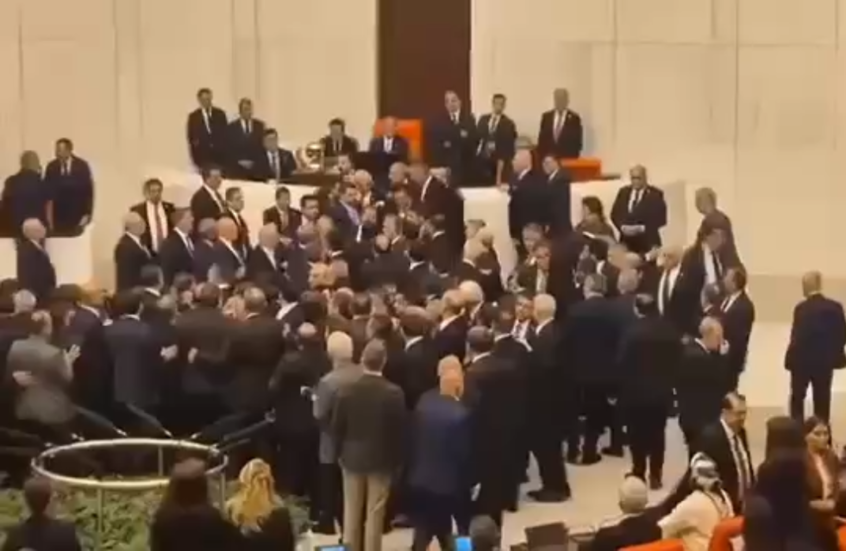 البرلمان التركي