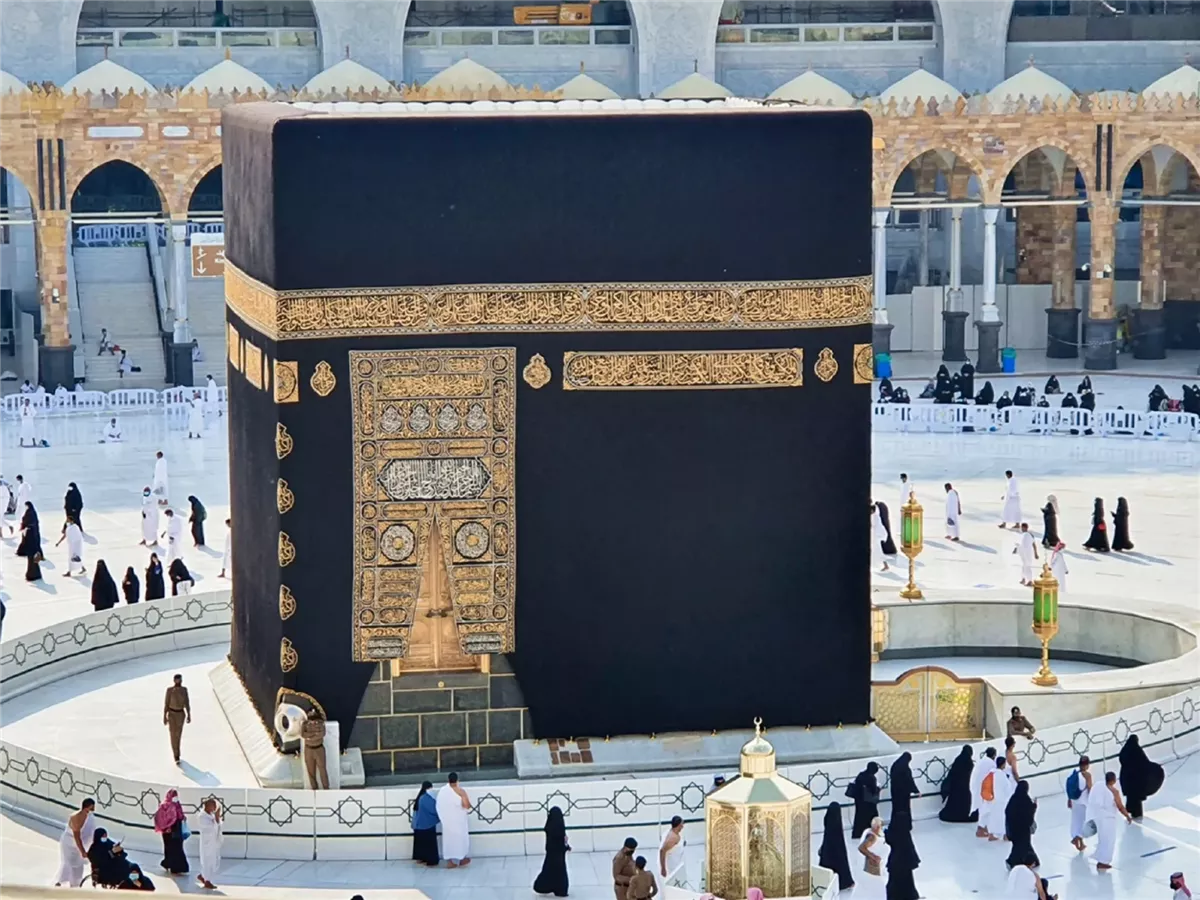 <strong>الكعبة المشرفة </strong>
