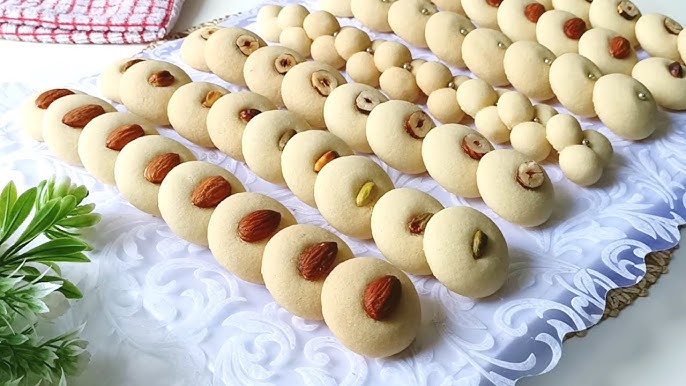 الغريبة
