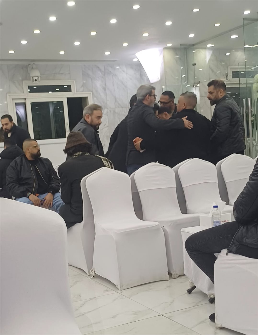 <strong>عزاء والد الشاعر ومطرب الراب خالد تاج الدين</strong>
