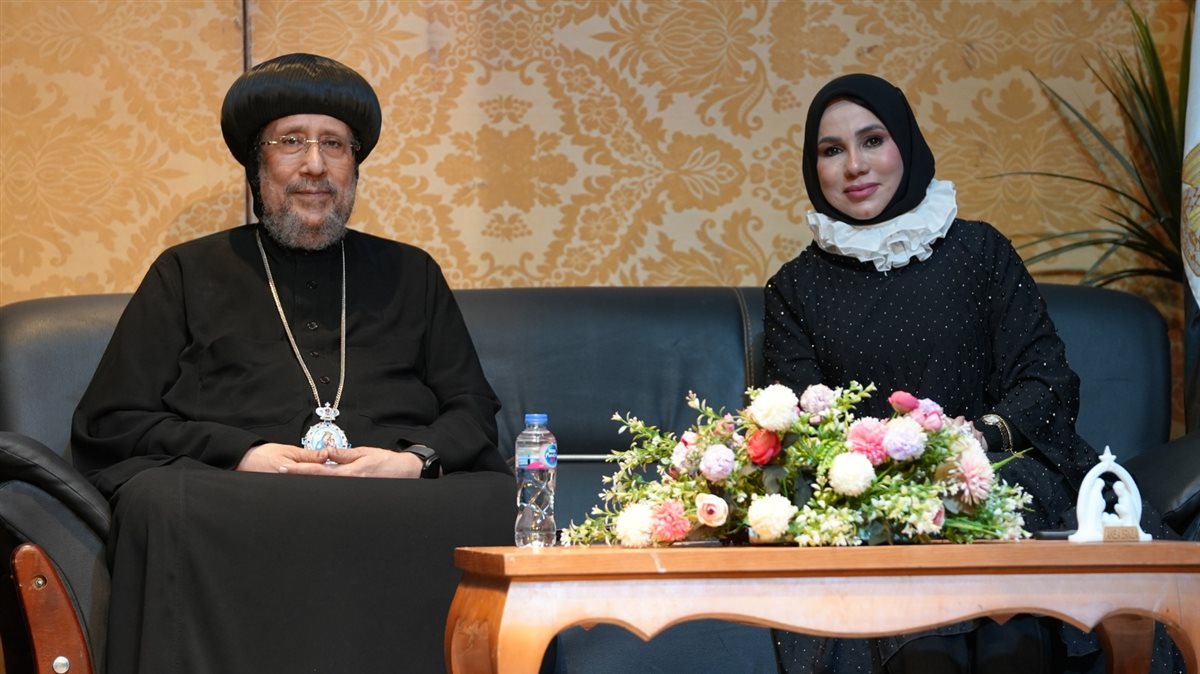 <strong>ملتقى الهناجر الثقافي الشهري</strong>