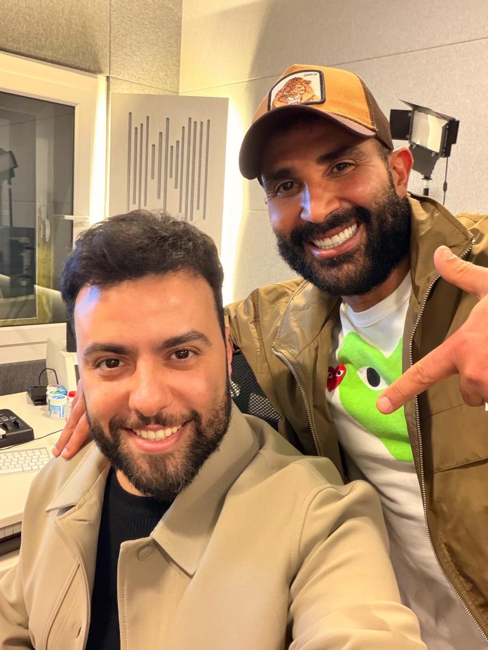 <strong>أحمد سعد والملحن مدين</strong>