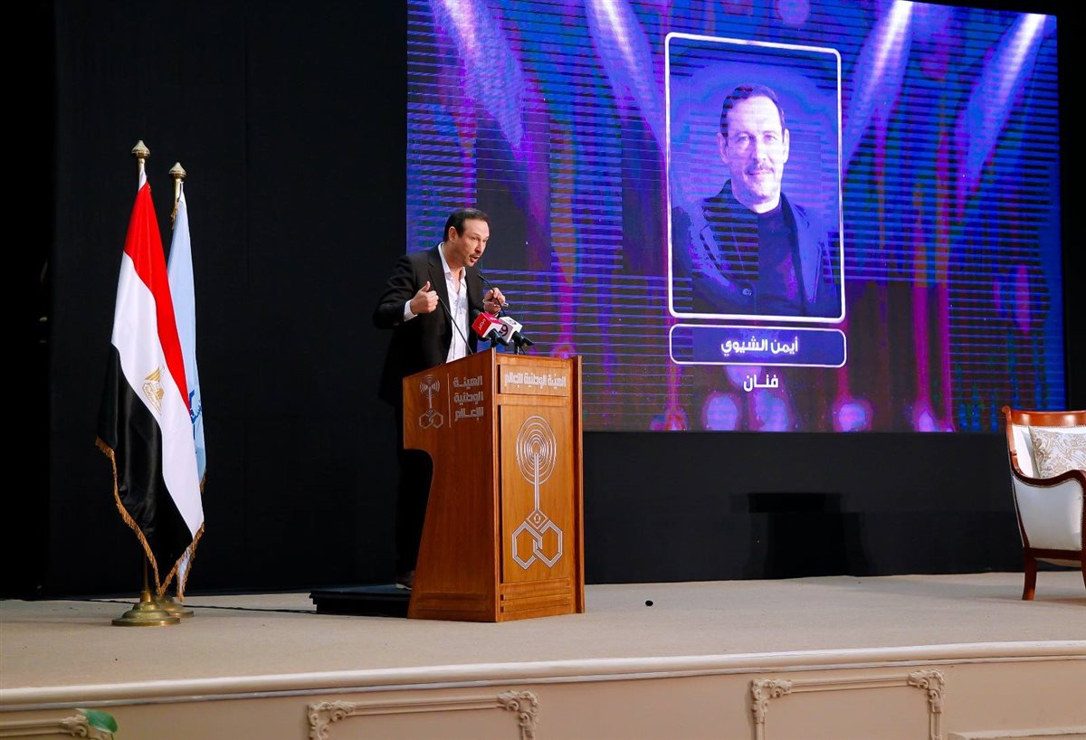 <strong>تدشين فرقة ماسبيرو المسرحية</strong>