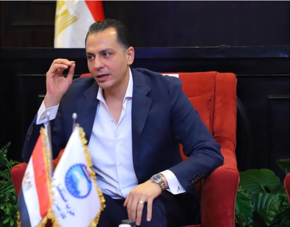 النائب أحمد عبد الجواد