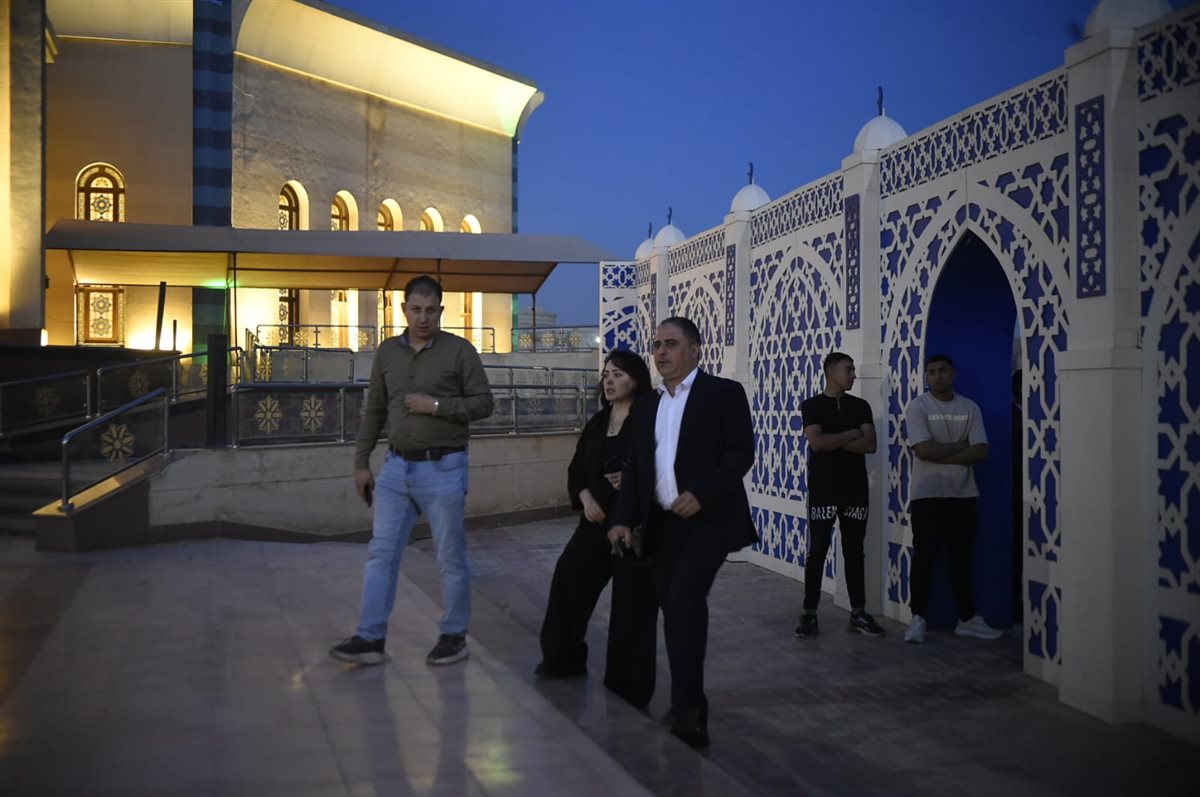 <strong>عزاء الفنان الكبير عبد الرحمن أبو زهرة</strong>
