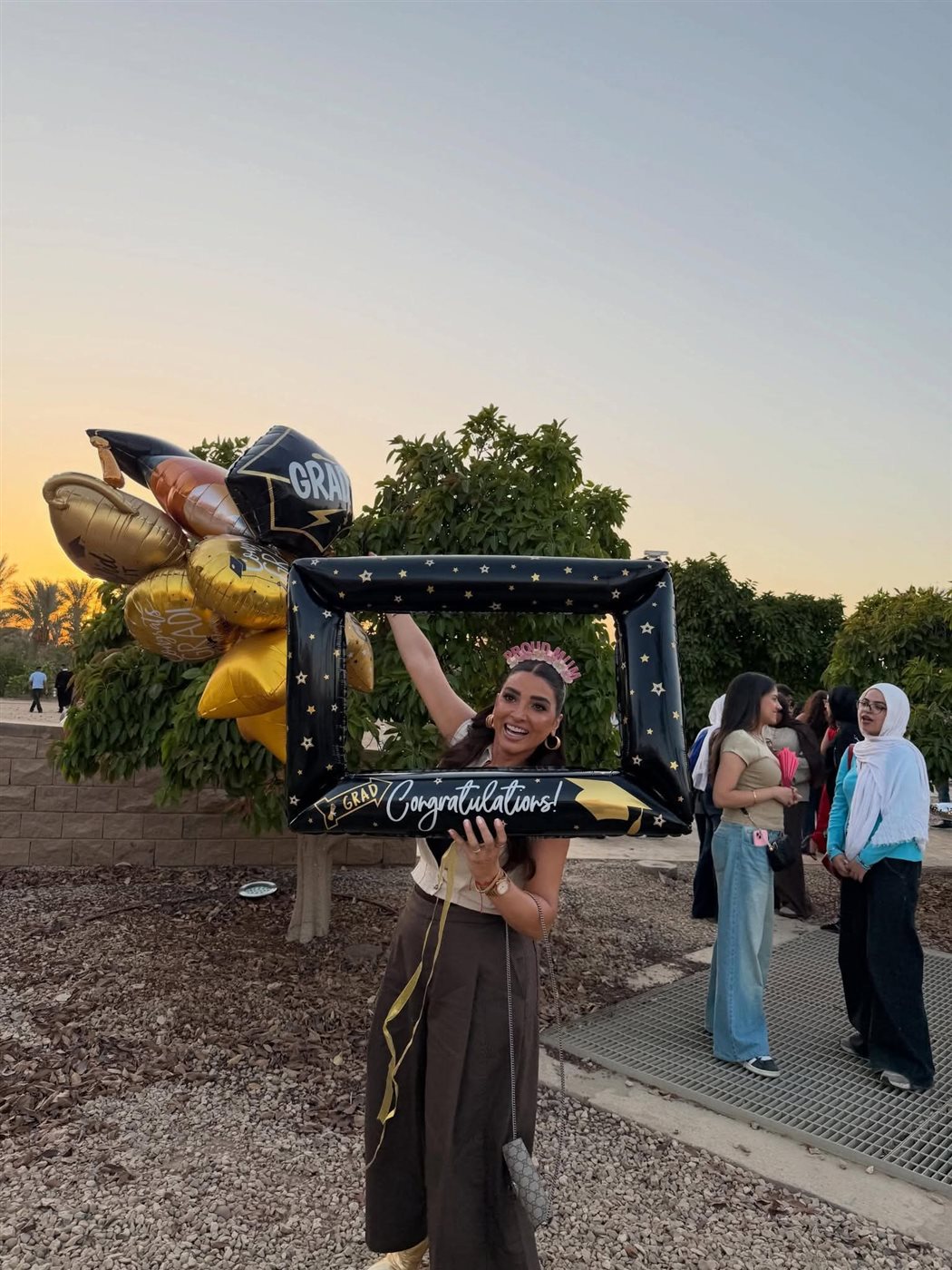 <strong>روجينا تحتفل بتخرج ابنتها</strong>