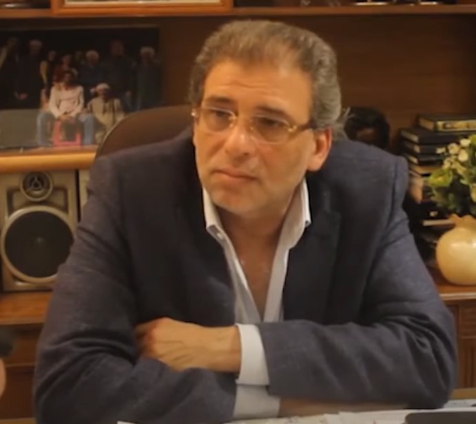 <strong>خالد يوسف</strong>