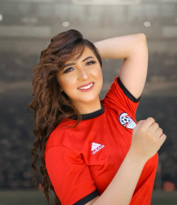 <strong>المطربة آية عبد الله</strong>