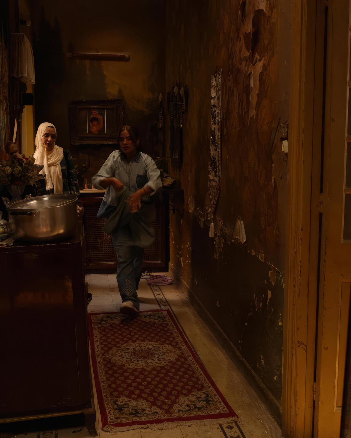<strong>مسلسل