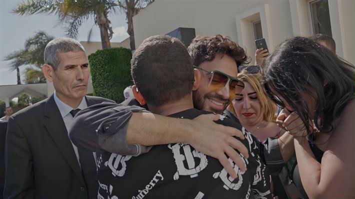 <strong>تامر حسني مع جمهوره بالمغرب</strong>