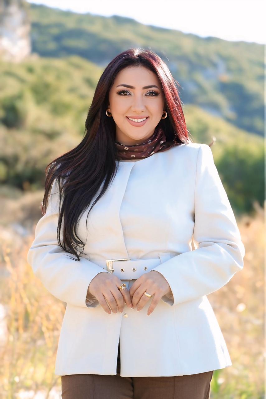 <strong>آية عبد الله</strong>