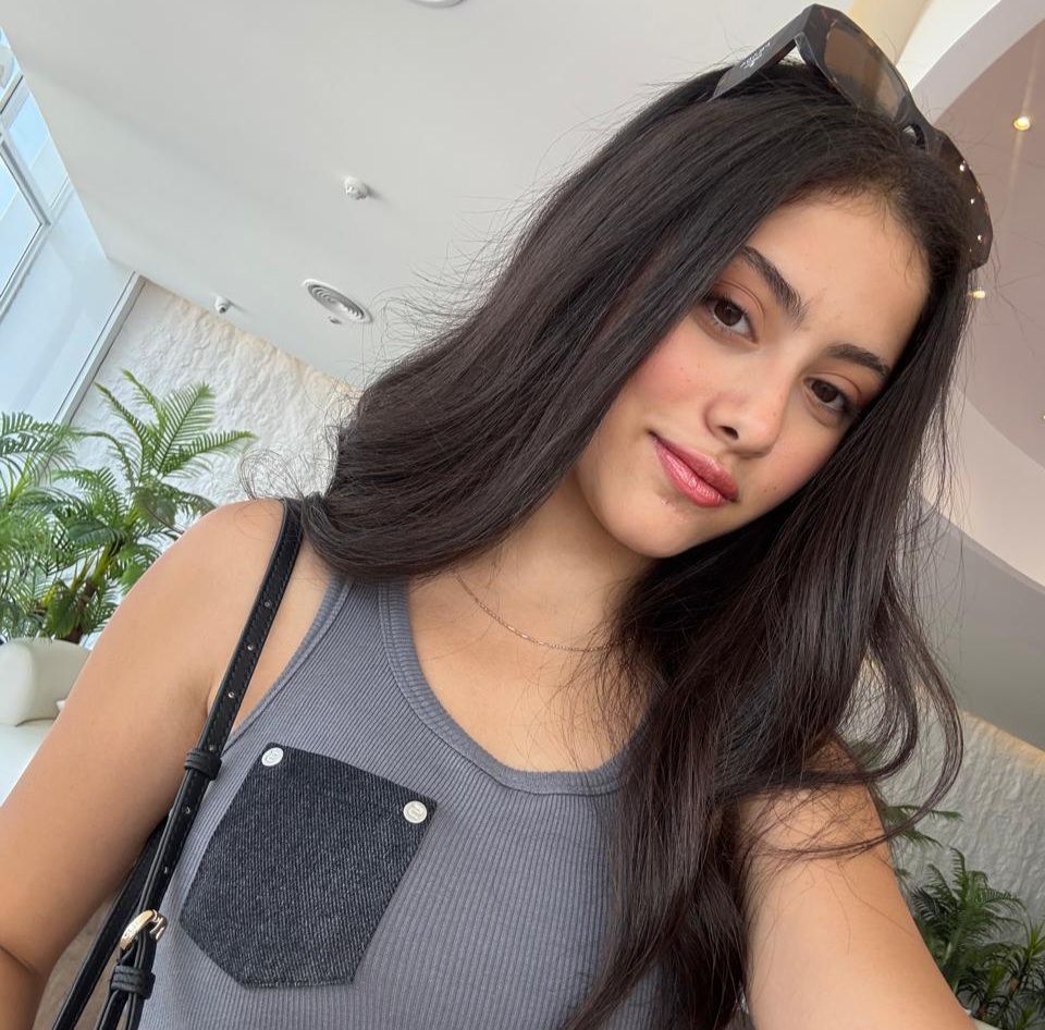 <strong>أيسل رمزي</strong>
