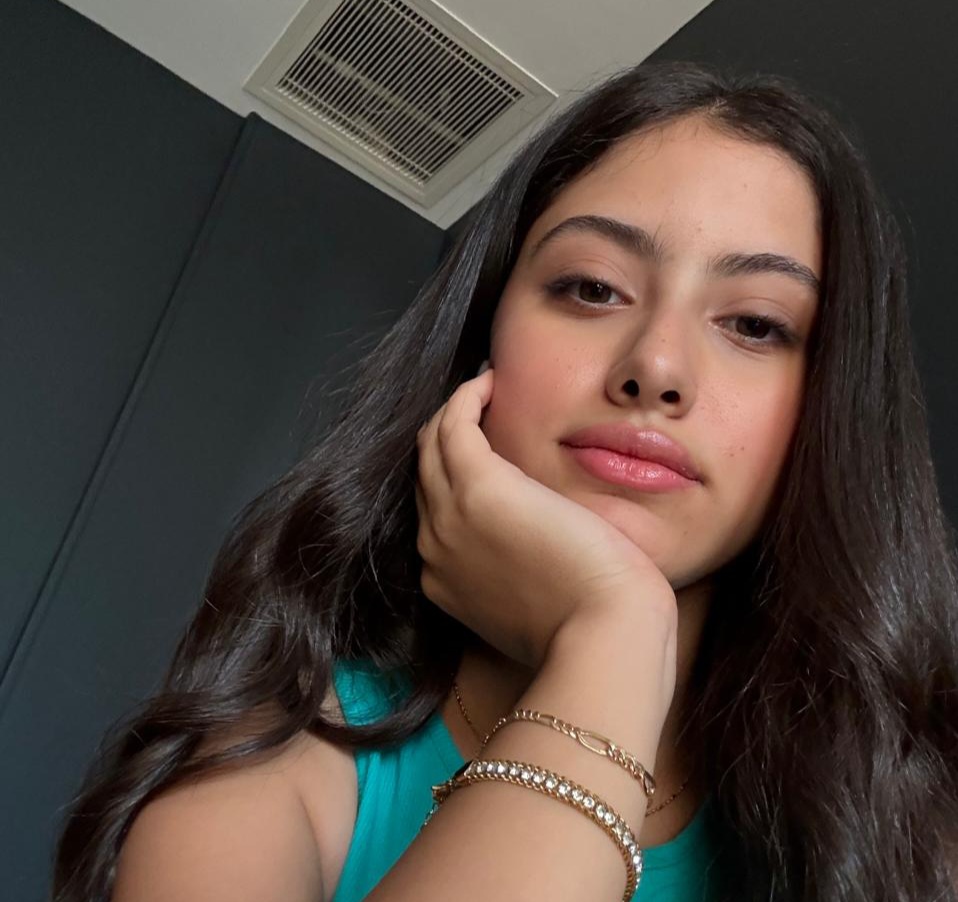 <strong>أيسل رمزي</strong>