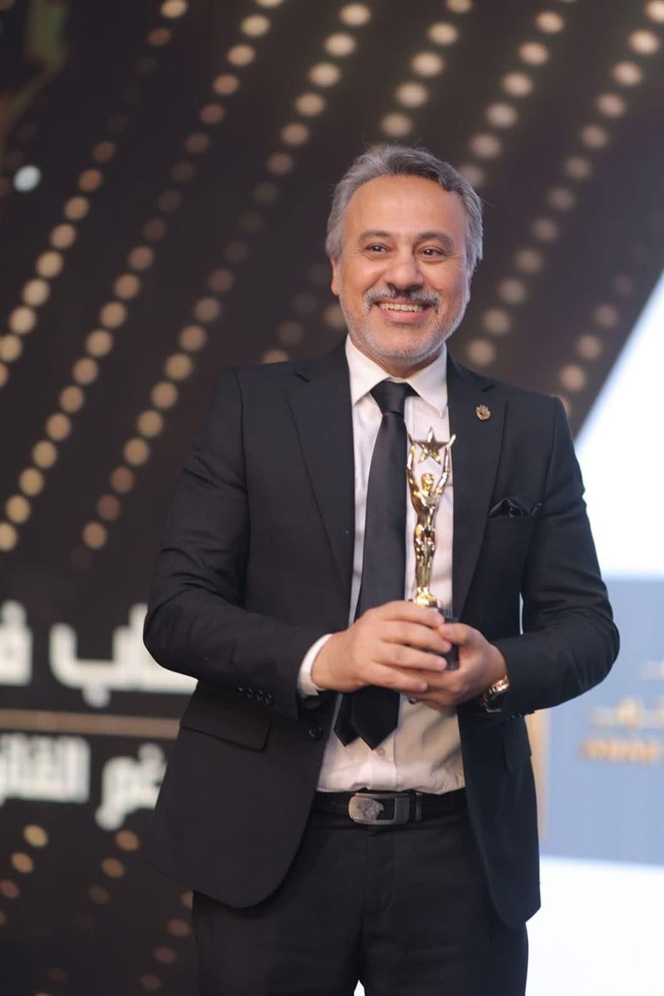 <strong>إيهاب فهمي</strong>