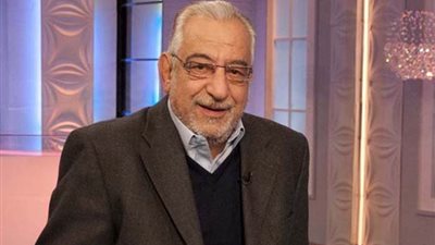 حكاية كتاب مسحور تسبب في معاناة أحمد راتب وحريق  دار الكتب