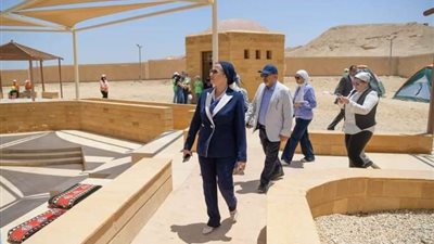 وزيرة البيئة تفتح أول نادى للعلوم بمحمية قبة الحسنة
