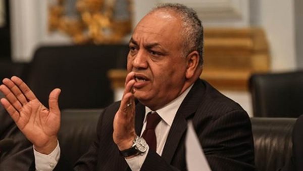 مصطفى بكري