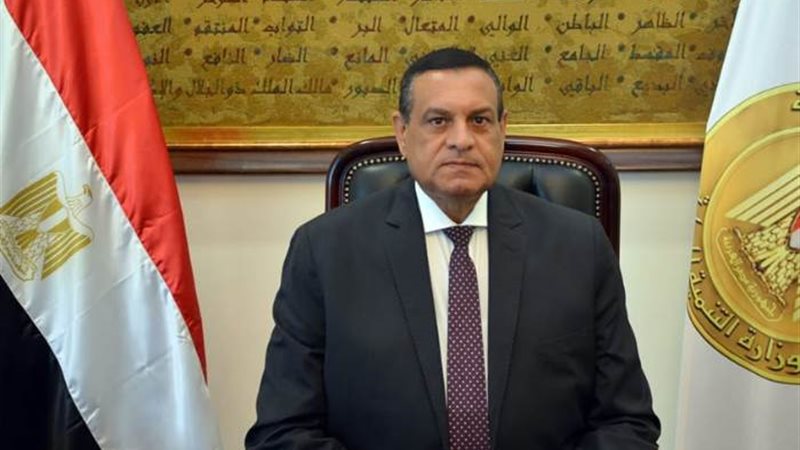 وزير التنمية المحلية