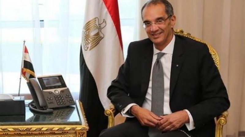 الدكتور عمرو طلعت