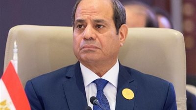 الرئيس السيسي يصل مقر إقامته بالعاصمة الفرنسية باريس