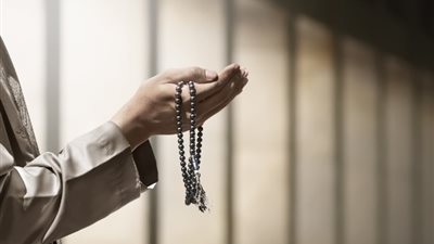 ادعوني استجب.. أدعية للتحصين يستحب ترديدها يوم الجمعة