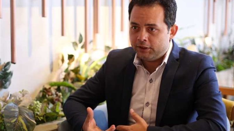 أحمد الزيات عضو لجنة الصناعة