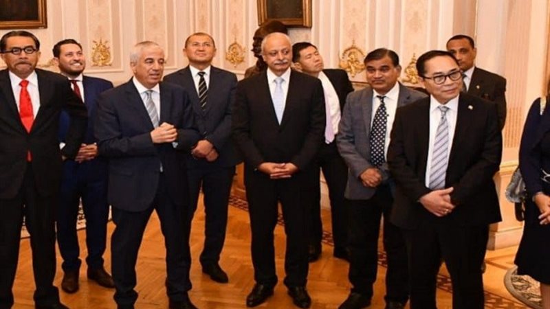 جانب من الزيارة