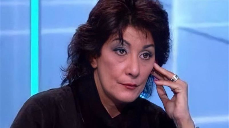 الفنانة سماح أنور