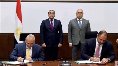 توقيع عقدي إدارة وتشغيل فندقين بمثلث ماسبيرو وسور مجرى العيون