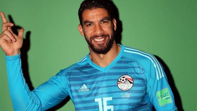 شريف إكرامي يحتفل بعيد ميلاده الـ40