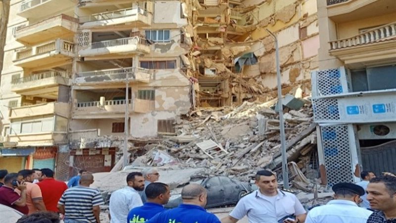 حادث انهيار عقار بحدائق القبة