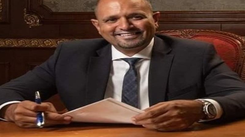 حسام عوض الله رئيس لجنة الطاقة