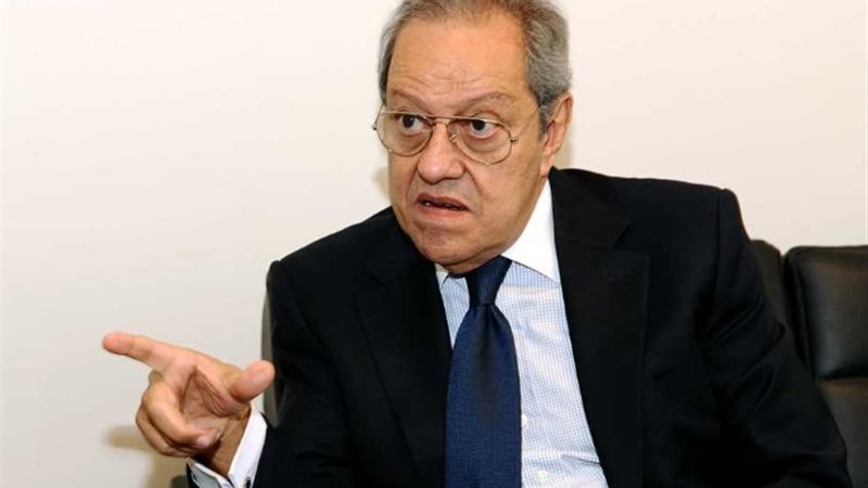 منير فخري