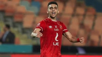 انتهاء الشوط الأول بالتعادل بين الأهلي والحدود