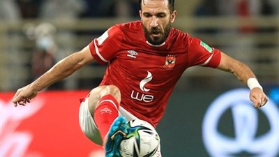 تقارير | علي معلول قرر الرحيل  عن النادي الأهلي